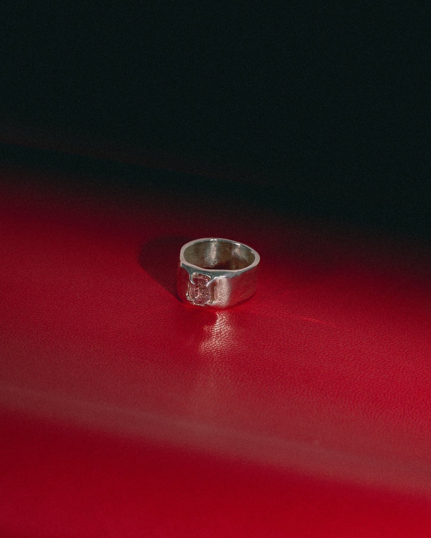 010 Bold Love Ring